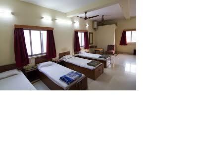 Hotel Venkateswara Calcutta Extérieur photo